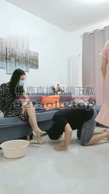 【朱迪女王】双S-伺候洗脚踩踏喂食【双视角版】 bf33243