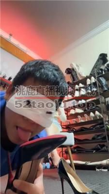 【倪梵】物化人体擦鞋器 bf38894