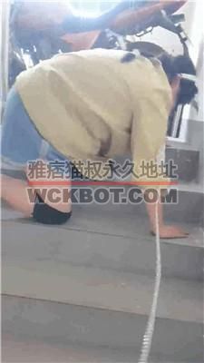 【凌儿】楼道虐母畜-清理超多脏鞋 bf40564