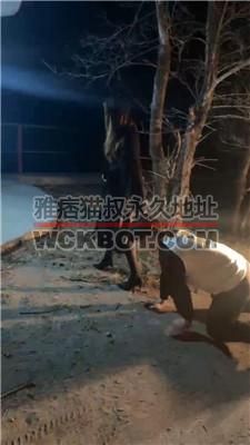 【逗逗】深夜户外虐跟踪狂-舔超脏鞋底/黑丝脚超强深喉 bf40665