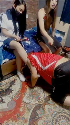 【芊芊】带学生素人女儿圈养前夫【三视角版】 JS240728-9