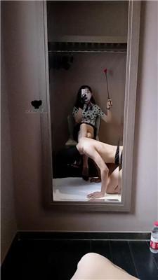 【米小糖】空姐S-坐脸窒息/踩踏/镜前羞辱 bf43273