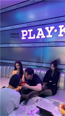 【04情侣主】KTV豪华包厢S带男闺蜜玩绿帽 bf45593