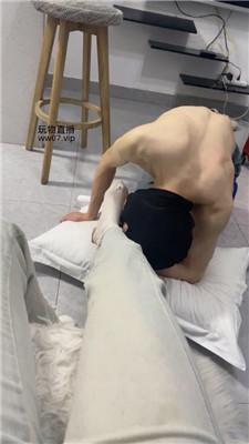 【沐沐大大】藤条狂抽-裸足狂舔 JS250228-16