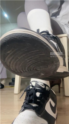 【咬猫】白棉袜崇拜    250921-29