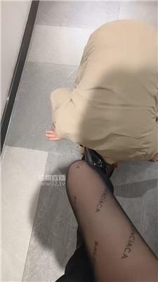 【知欧】黑丝美腿诱惑虐 JS251026-9