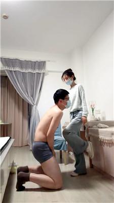 【妍妍s】脏鞋白袜连环踢裆 JS260325-18