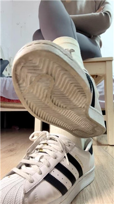 【咬猫】酸臭白袜早些炸J    260404-19