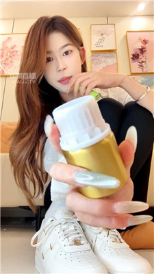 【UU】香水瑜伽裤白袜空军    260407-33