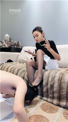 【美美】顶美女神S调教贱狗 bf62133