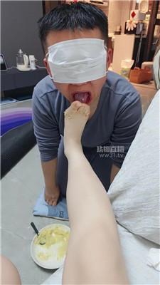 【御命夫妻】用废物舌头大口吸吮 JS260411-46