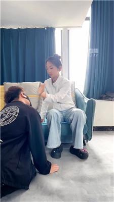 【小宇狗狗】户外开发洞洞鞋女主  JS260415-2