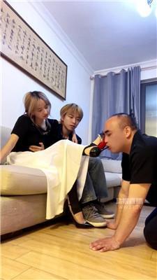 【西北傻子】情侣主羞辱脚下废物 JS260417-55