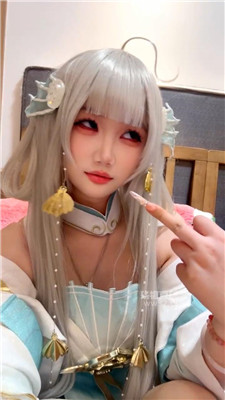 【六六】西施白丝裸足炸J    260416-25