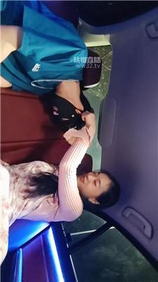 【萝莉收割机】户外开发白袜车内调 JS260418-48