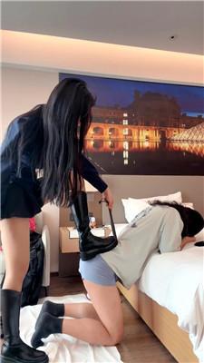 【官官】公报私仇狠很调教前任狗 JS260419-28