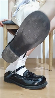 【佳怡】挑鞋控S    260418-13