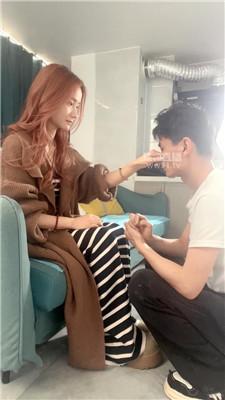 【布知名博主】长裙女神顶级羞辱 bf62408