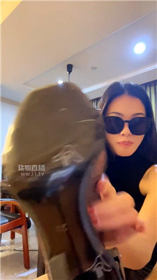 【苏大大】口水高跟辱骂    260419-19