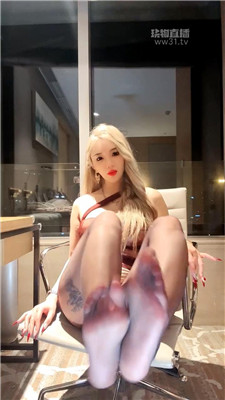 【酥菲】黑丝高跟诱惑    260422-32