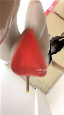 【小姨】白丝高跟寸止巨人视角    260422-33