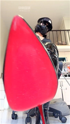 【覆面小妈】严厉的鲸C3诱惑炸J    260423-2