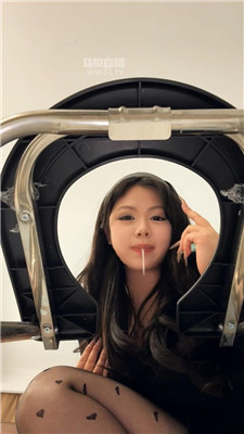 【百柔】黑丝高跟圣水马桶视角    260425-1