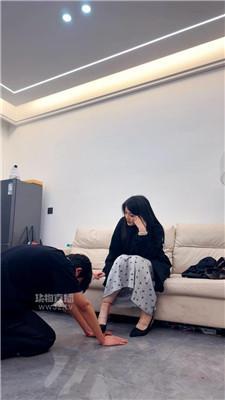 【巨蟹】凌晨开发酒吧女生 JS260427-2