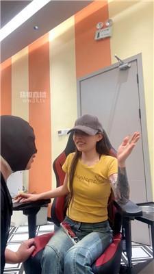 【素人挖掘机】网吧开发顶级美女网管 JS260427-73