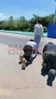 【茹雪】父子奴的户外羞辱记 G-210704-46