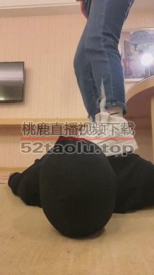 【悦主大人】脏运动鞋棉袜羞辱最贱畜生 bf3792