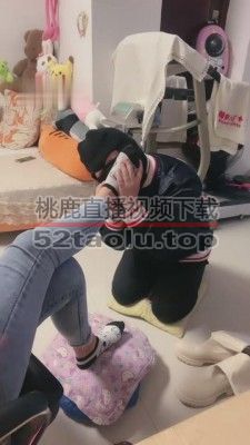 【初见】棉袜脚插吐贱奴 bf10735