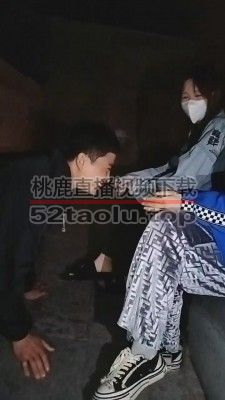 【刘二狗】素人户外踩踏舔鞋羞辱 bf11982