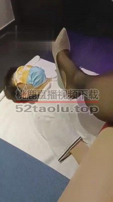 【糖糖】学姐黑丝美腿踩奶狗 bf13810