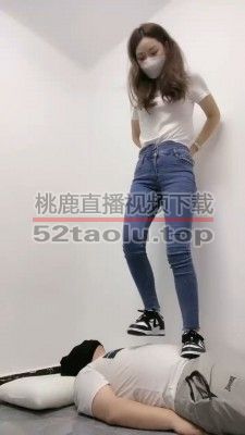 【虞姬S】运动鞋白棉袜踩地毯狗 bf18206