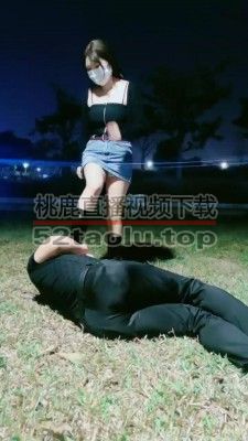 【雪琪琪】户外美女虐打醉汉 bf19948