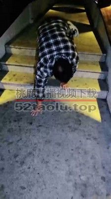 【温莎】深夜户外溜废狗 bf20530