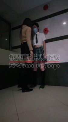 【若依】楼道抓住变装狗【完整版】 bf20727