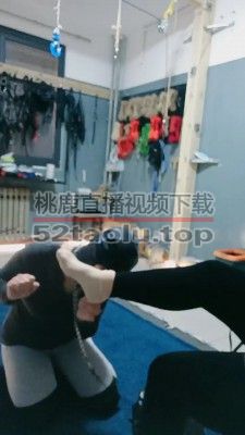 【唯雅】靴子高跟恋足踩踏捆绑羞辱 bf20845