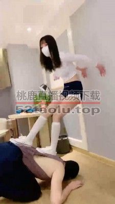 【浅夏大大】运动小妹踩踏狗舔脏鞋底 bf23798