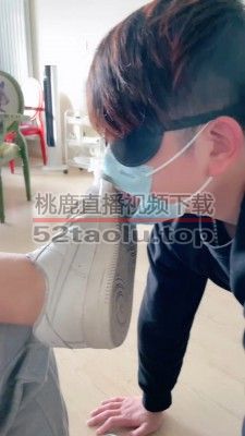 【肉肉】双S-强迫奶狗舔脏鞋底【双视角版】 bf23794
