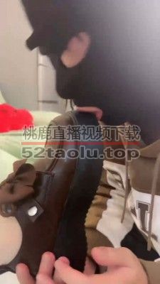 【素人星探】开发素人萝莉闻舔肉丝【双视角版】 bf24520