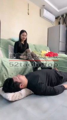 【素人星探】素人短靴黑丝踩/喂口水 bf24682