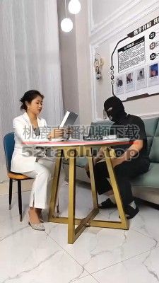 【阿昆】剧情-女经理羞辱男下属-耳光抽/高跟裸足踩 bf28618