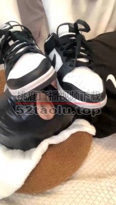 【玥野兔】脏运动鞋+原味白棉袜气味羞辱 bf28926