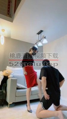 【亦瞳】模特S-踩踏提档/裸足插嘴/关狗笼 bf30078