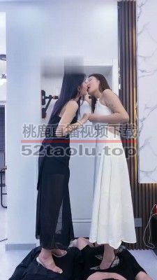 【麋鹿银儿】拉拉专场-全体重踩/骑马耳光/人肉坐垫/舔裸足 bf30104