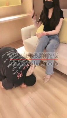 【槿一】舔休闲鞋/高跟踩狗爪/骑狗叼鞋 bf30319