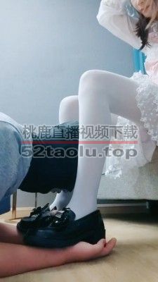 【羌爷】萝莉主白丝皮鞋-高跟全体重跳踩【完整版】 bf30973