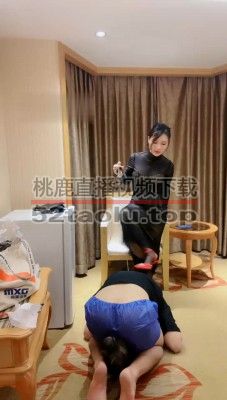 【木子大大】当众开发韩国欧巴做狗 bf32722